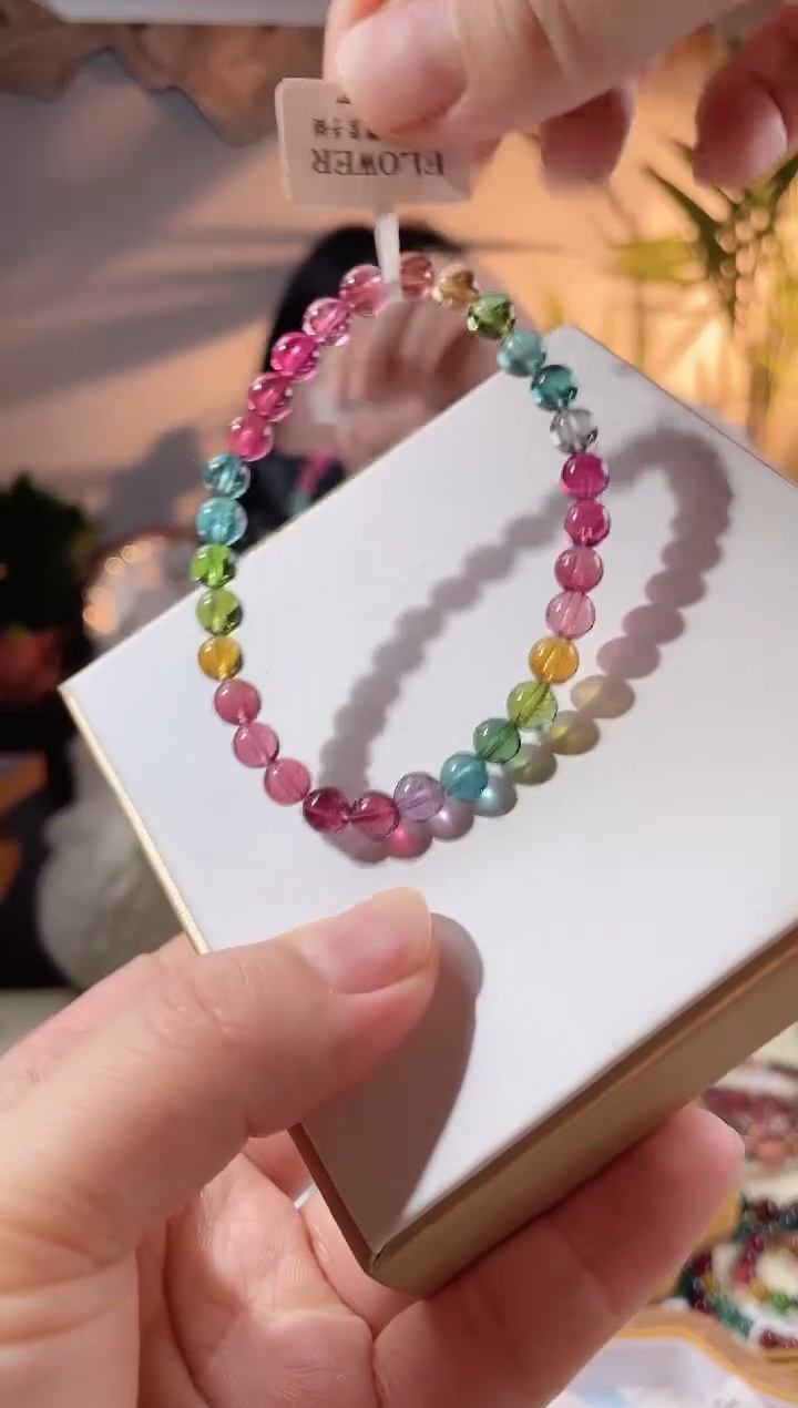 【闪购商品】碧玺手链未镶嵌单圈手链6+