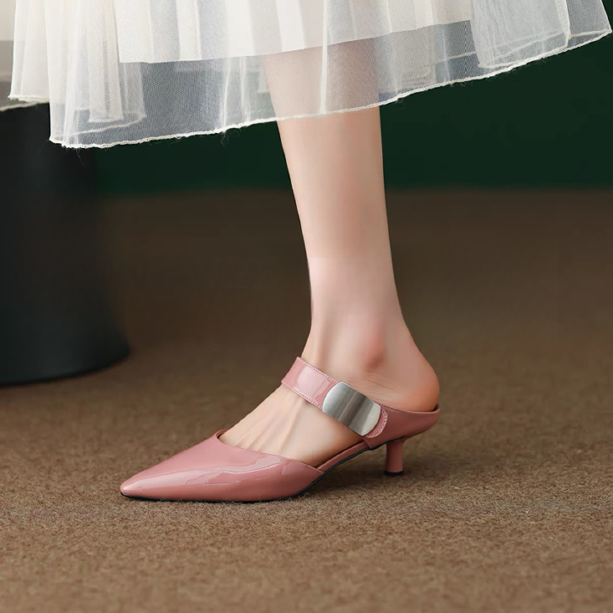 C6040 蜜桃粉  时尚气质细跟2025露趾夏季女凉拖鞋