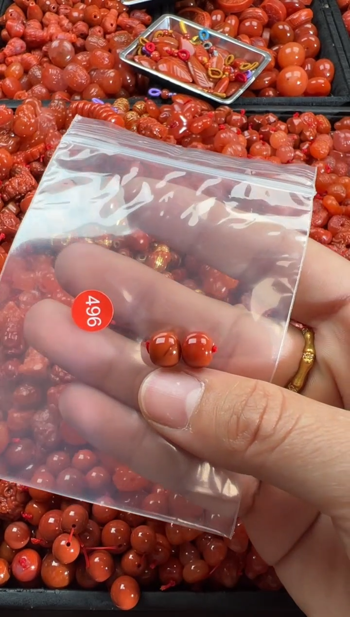 【闪购商品】南红玛瑙颈饰未镶嵌1