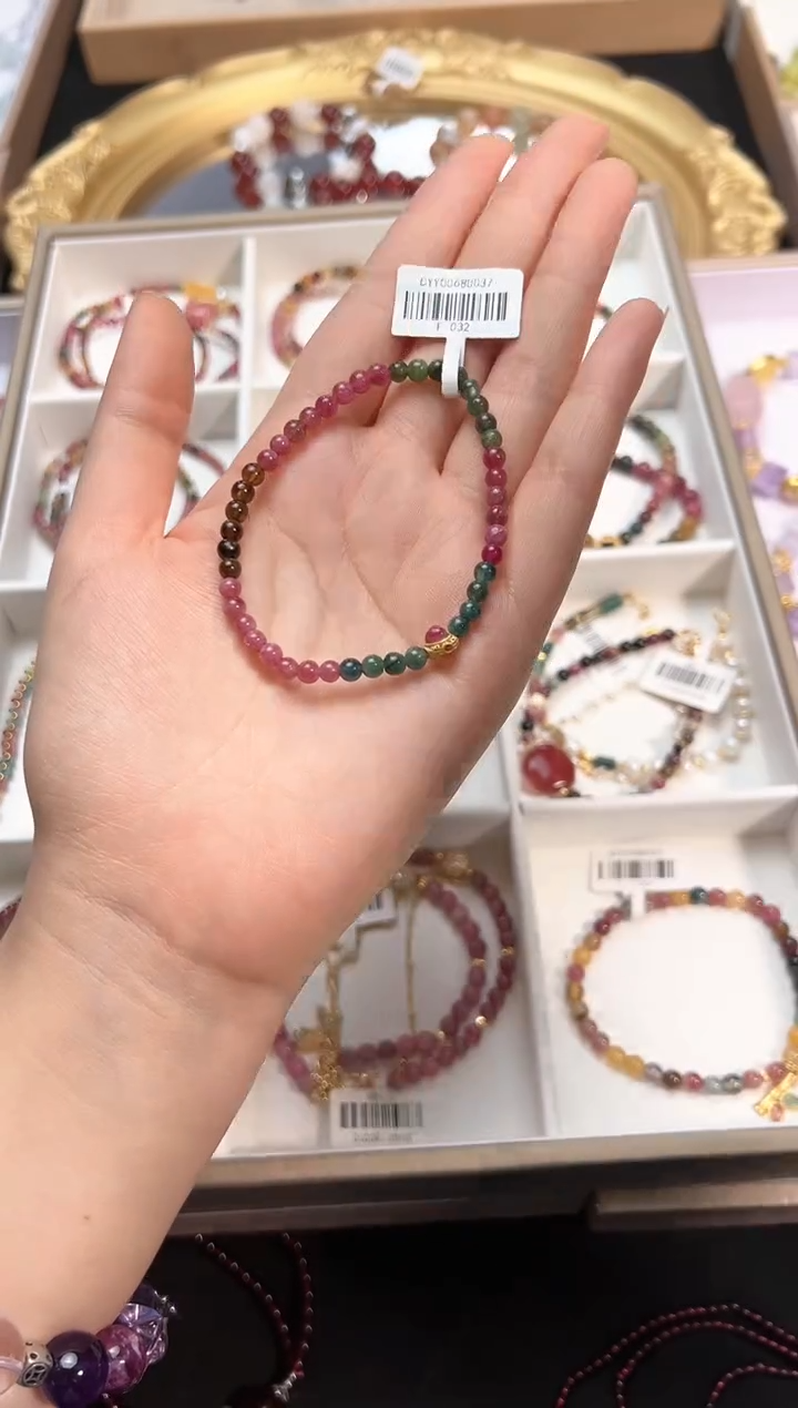 【闪购商品】水晶手链未镶嵌颜色微差多样性发货发其一