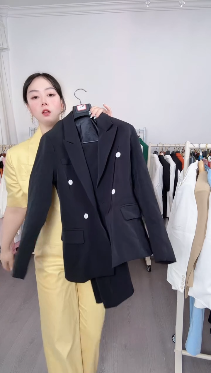 S码套装（不退不换、高品质西装现货清仓处理）