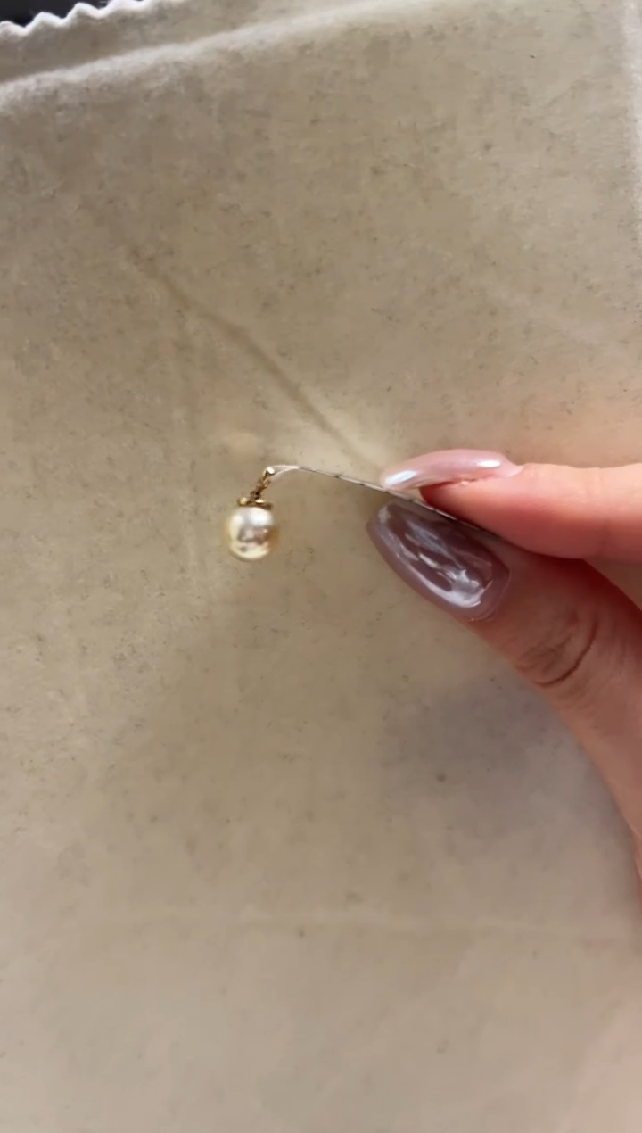 18K金镶嵌海水珍珠DA 羽皇金吊坠 8-9 xc041