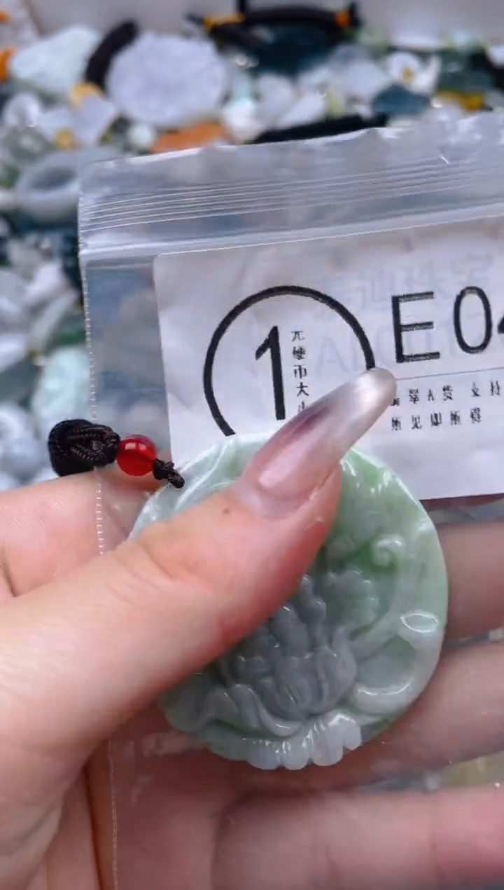 【闪购商品】翡翠颈饰未镶嵌/E/翡翠A货一图一物