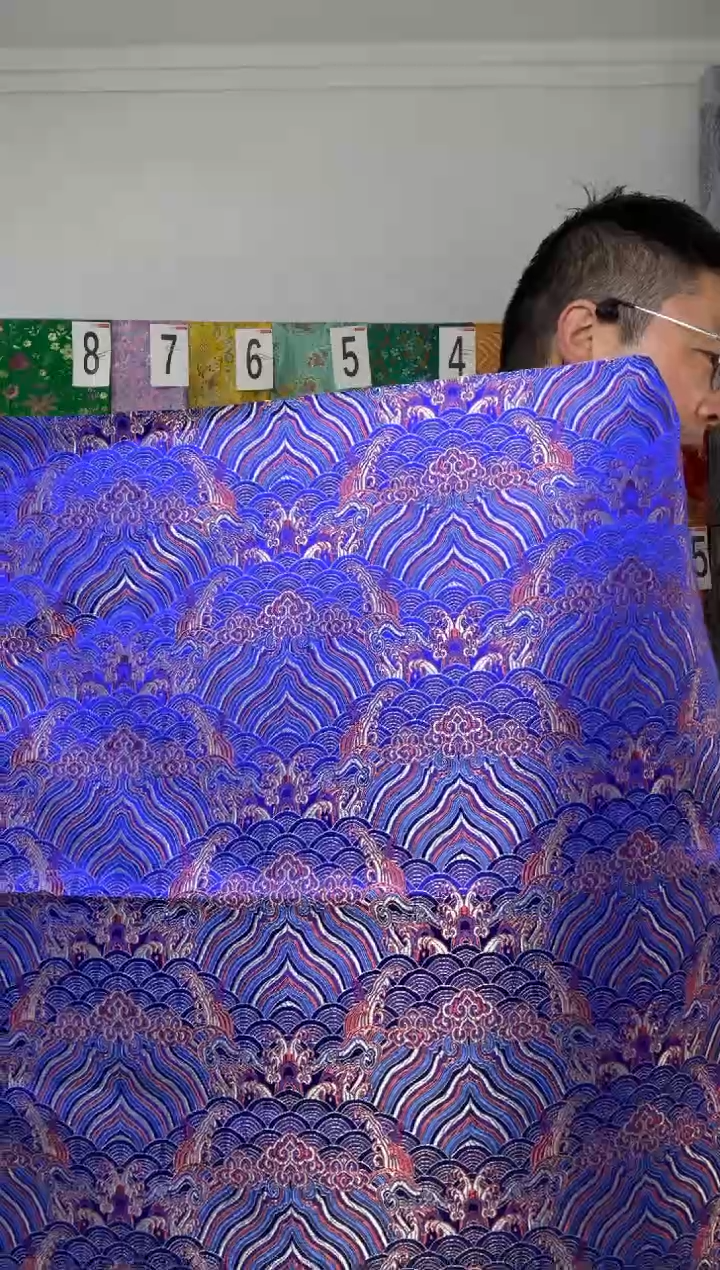 混纺满18元包邮.两单连裁.宽.长70.50