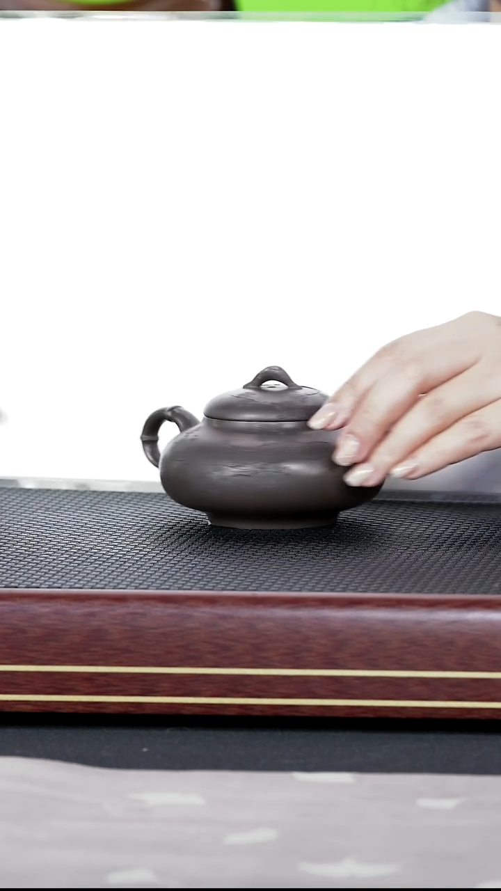 茶壶紫砂紫砂 111 观紫藏臻 梅竹双清 天青泥 220cc 