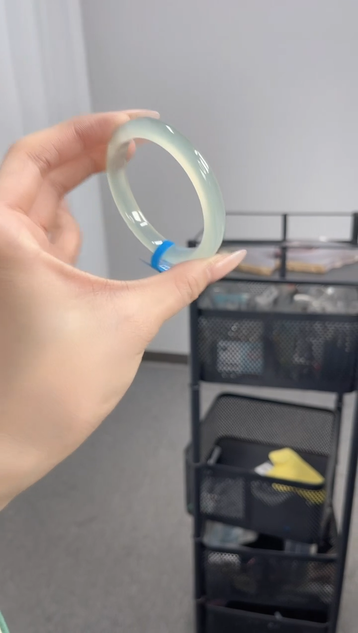 【闪购商品】玛瑙/玉髓手镯未镶嵌53-54圈口