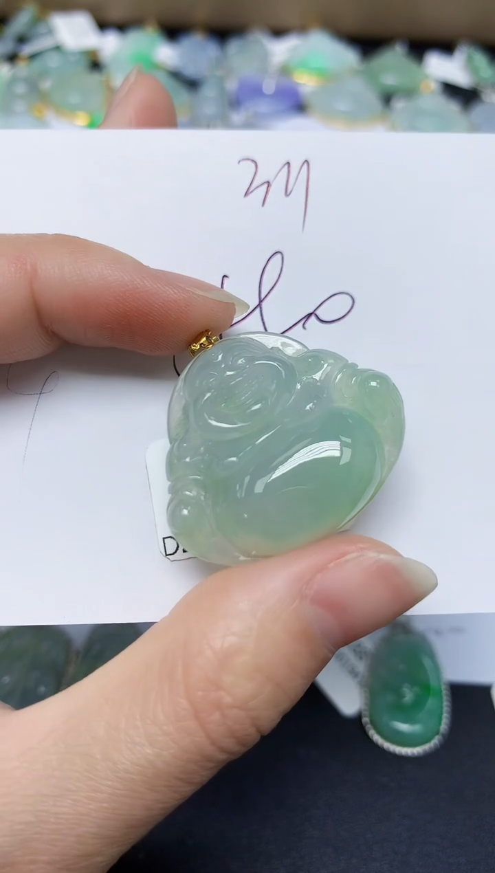 翡翠18K金镶嵌颈饰 天然翡翠A货