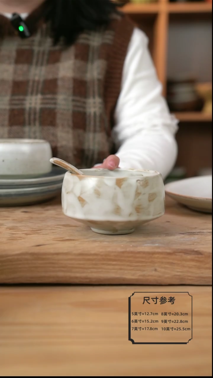 【闪购商品】粉影的钵钵米饭碗加勺子