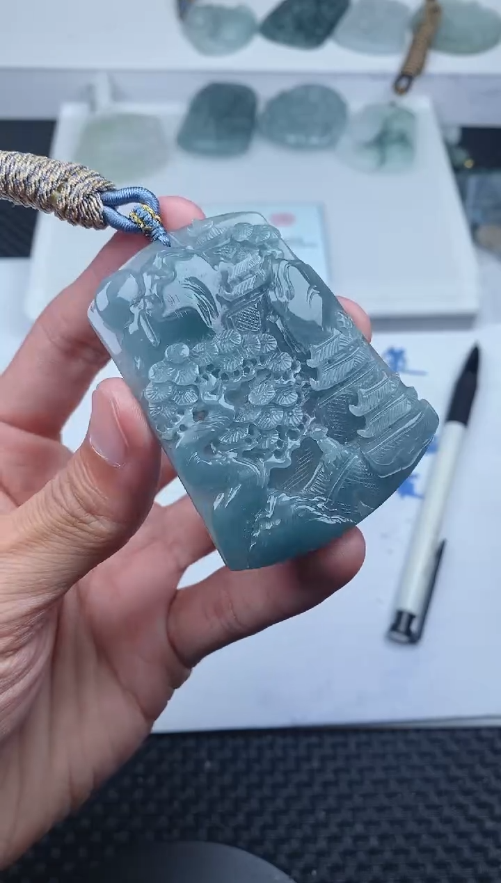 翡翠未镶嵌颈饰111111111111