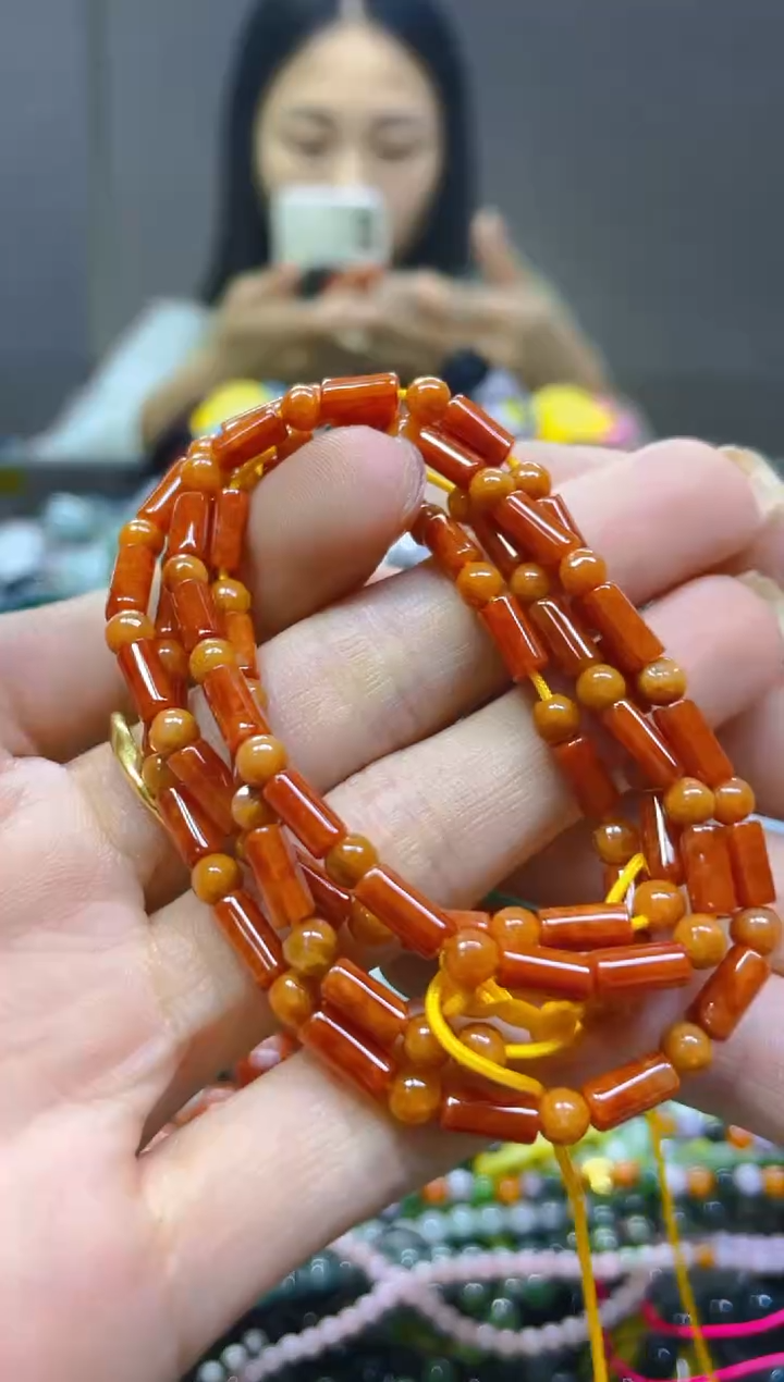 翡翠未镶嵌颈饰4MM/K/翡翠A货一图一物