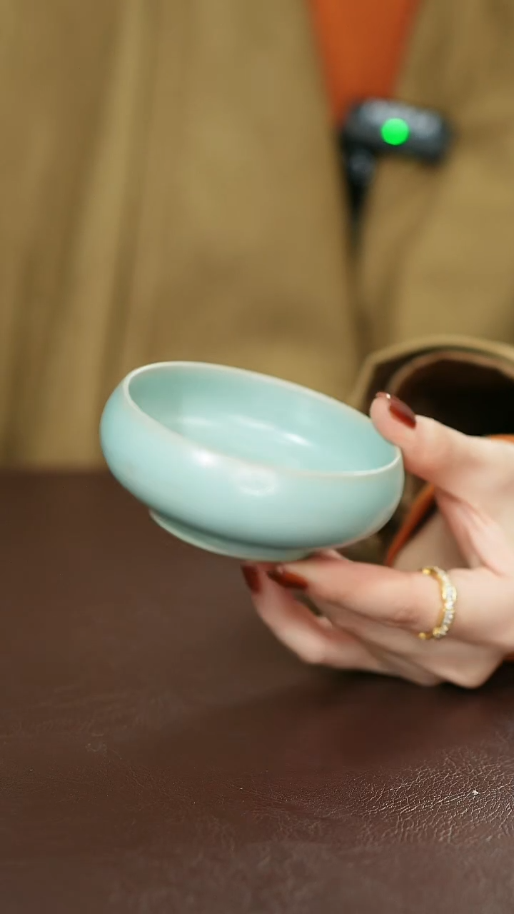 摆件瓷汝宋汝瓷原矿釉 微瑕 