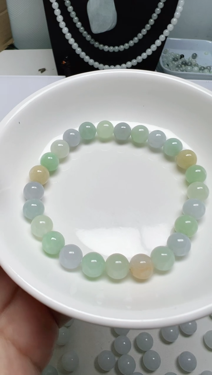 散珠翡翠1**?纯天然缅甸A货翡翠卡7.6，25颗