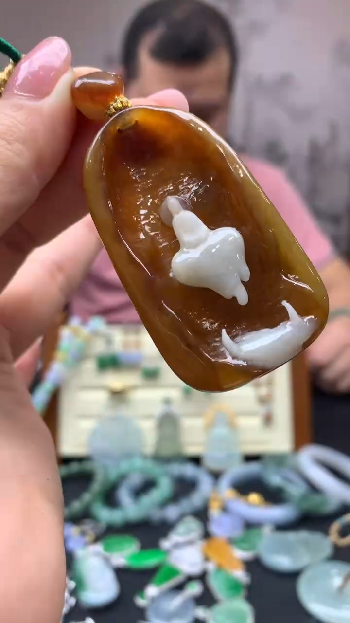 【闪购商品】翡翠颈饰未镶嵌30-天然翡翠