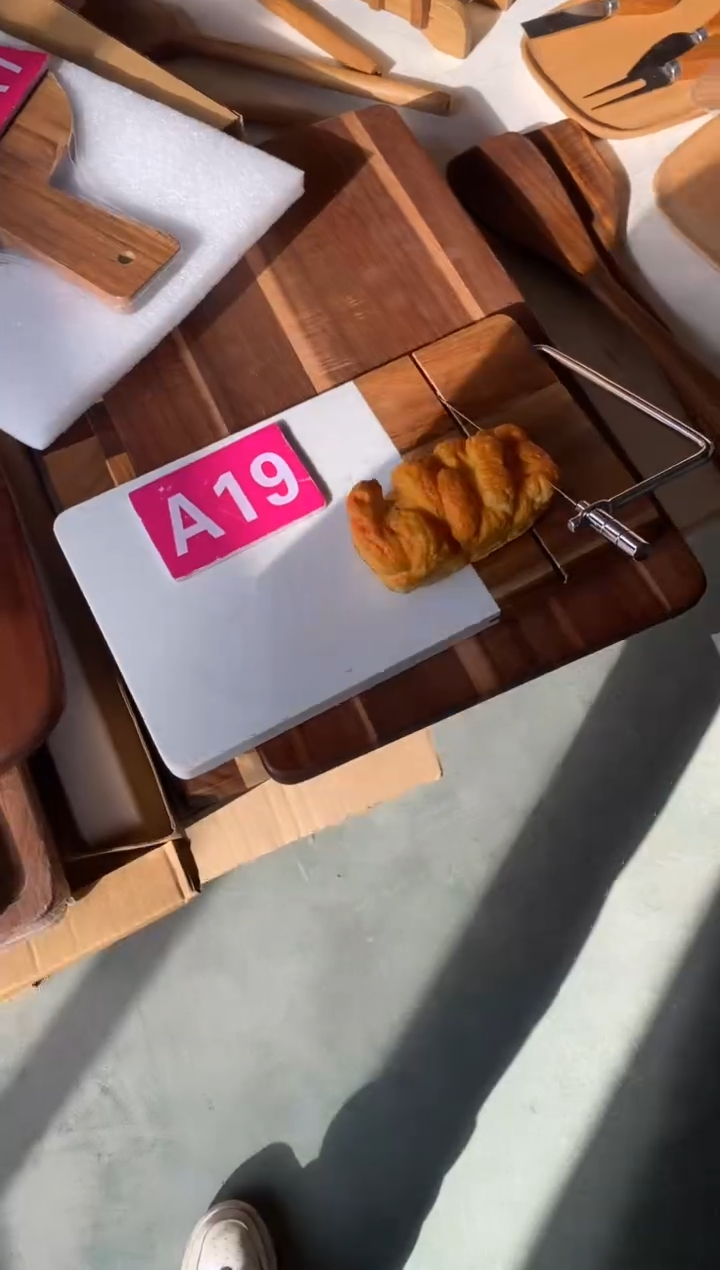 木闪购2025/11/27 A19