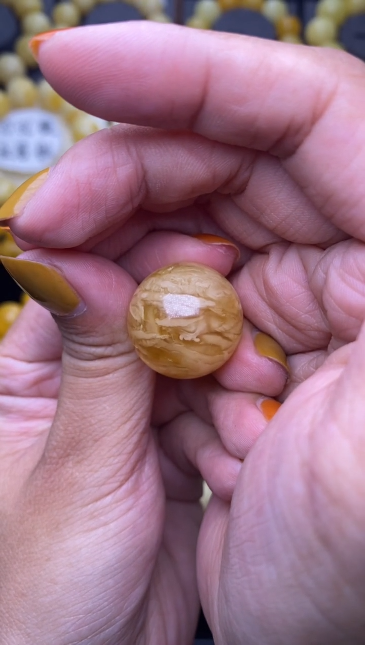 未镶嵌琥珀裸石 大小姐珠宝10