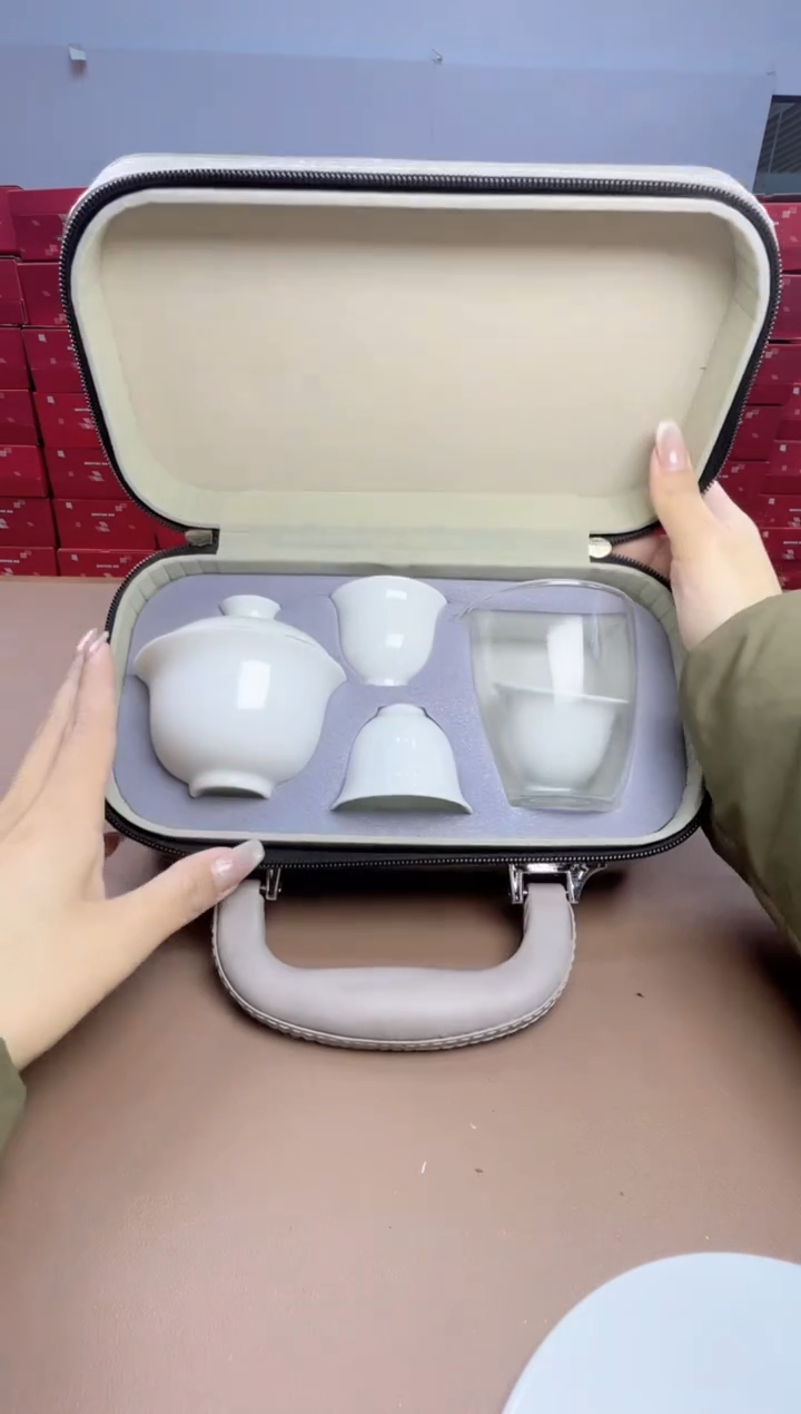 【闪购商品】摆件瓷制品S1111111111111