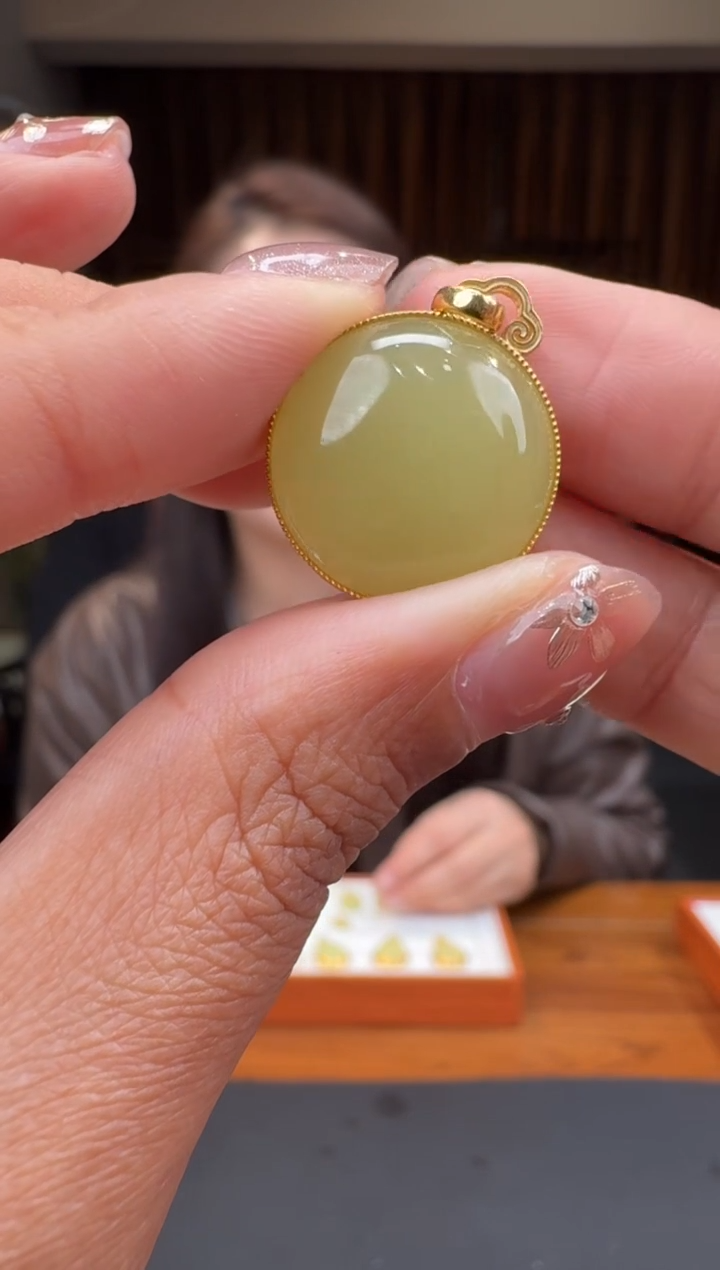 【闪购商品】和田玉11718K金镶嵌1.31冰冰多样性发货
