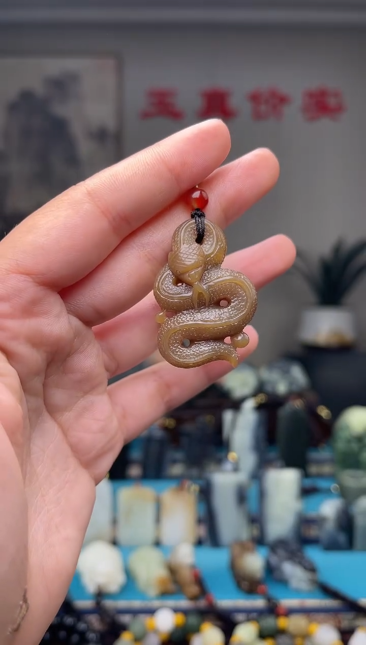 未镶嵌和田玉挂件1