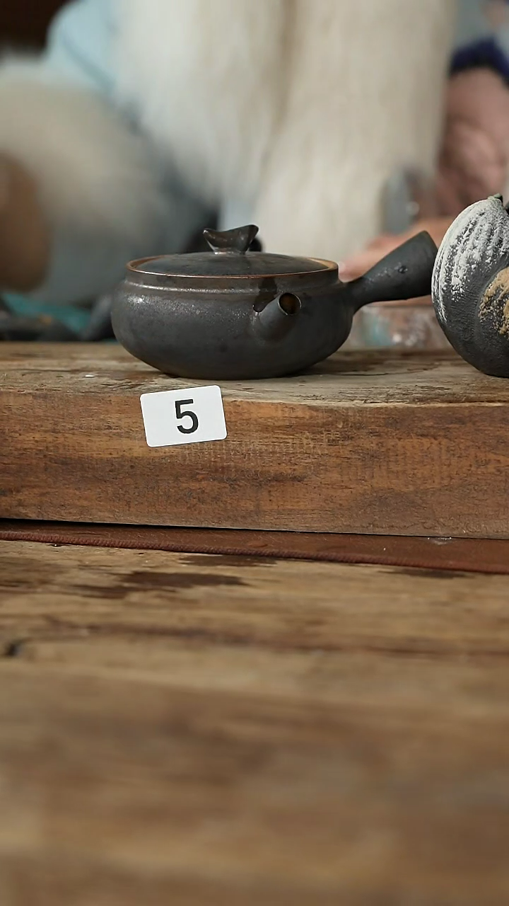 【闪购商品】瓷片黑釉金韵/设计师手作/古朴黑侧把