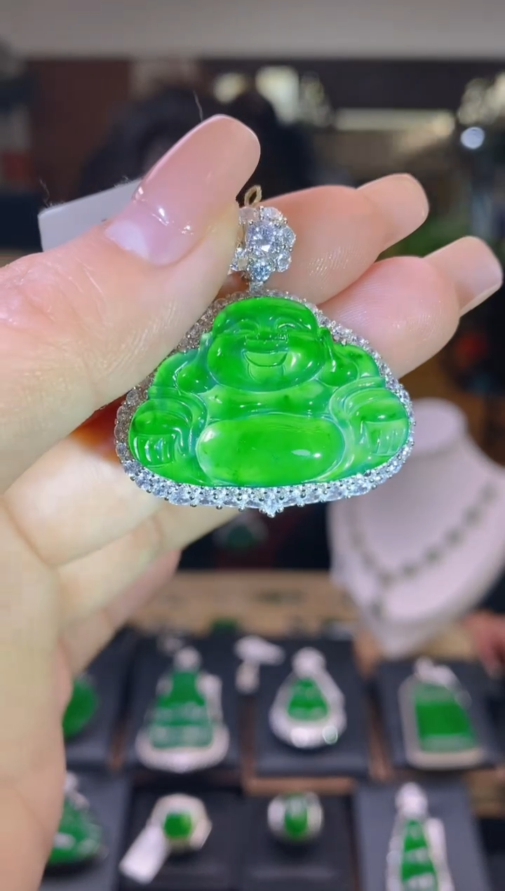 【闪购商品】翡翠吊坠(不含链)未镶嵌翡翠吊坠