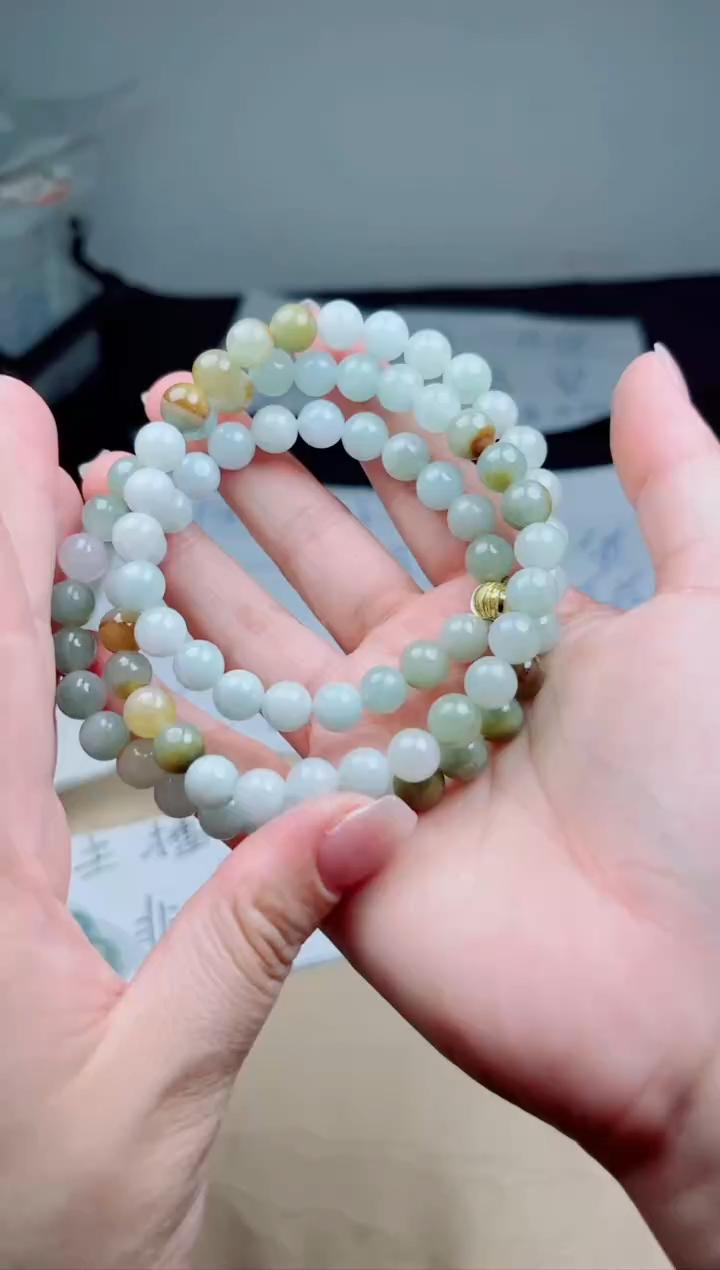 定制翡翠未镶嵌珠串