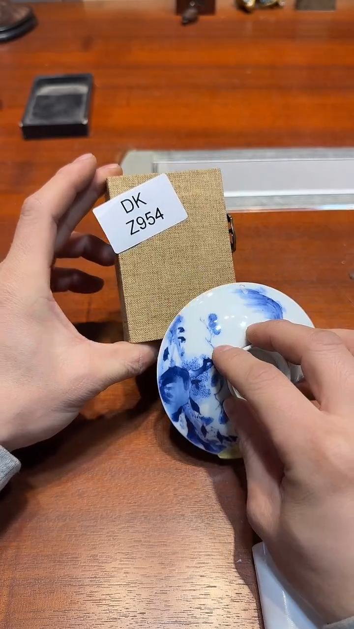 瓷片走**过哈哈哈哈哈哈954