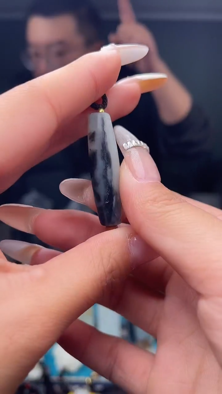 未镶嵌和田玉挂件1