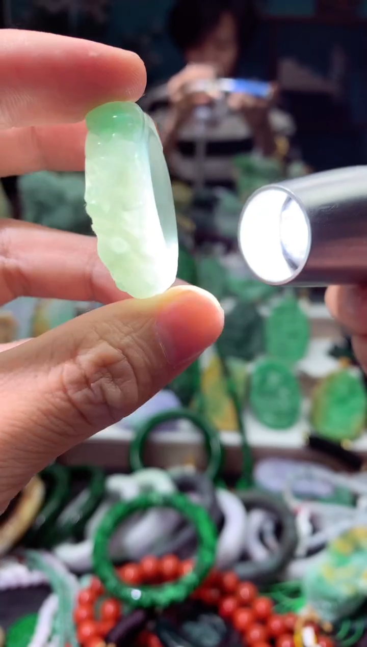 颈饰未镶嵌翡翠天然缅甸翡翠a货 