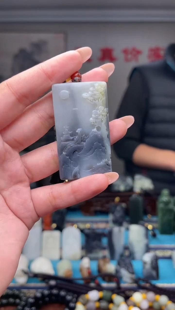 未镶嵌和田玉挂件1