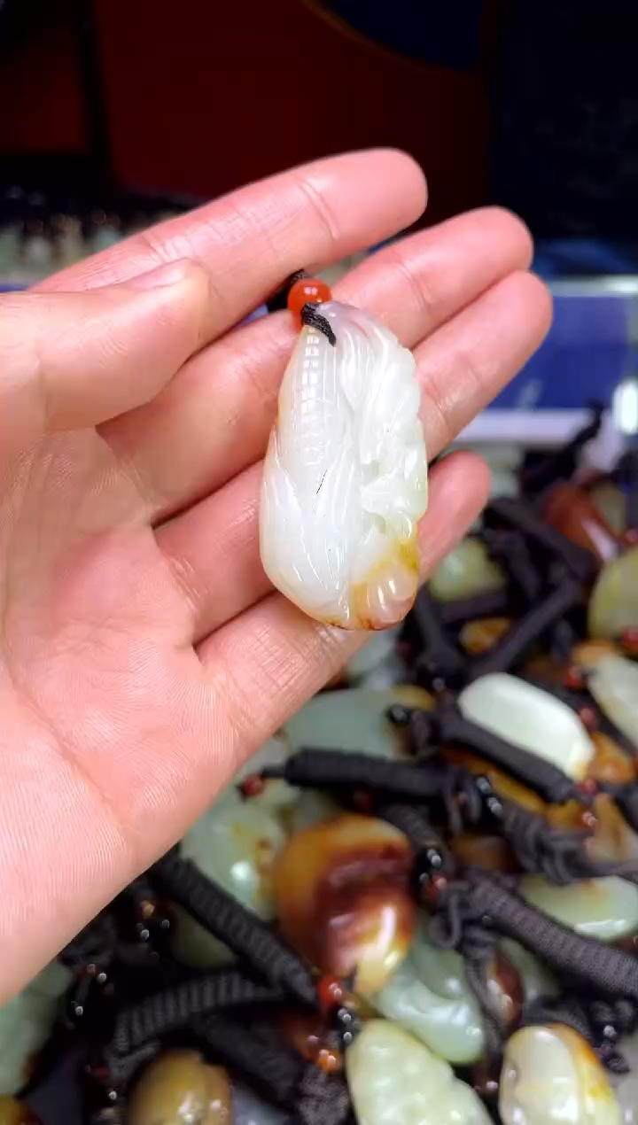 【闪购商品】和田玉颈饰未镶嵌1