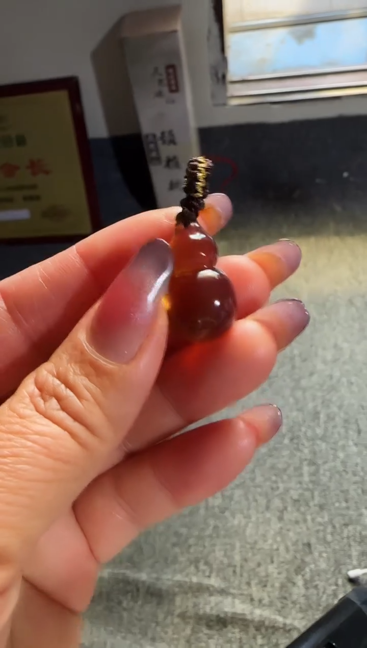 琥珀吊坠(赠链)未镶嵌#44缅甸琥珀吊坠