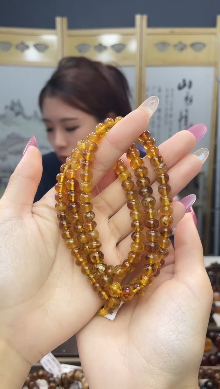 【闪购商品】琥珀裸石未镶嵌7+净水蜜108