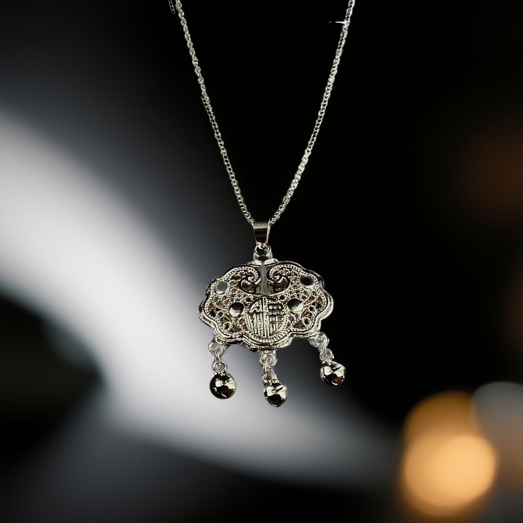 【抓紧处理】轻奢设计ins风女款气质定制生肖挂饰A701平安锁