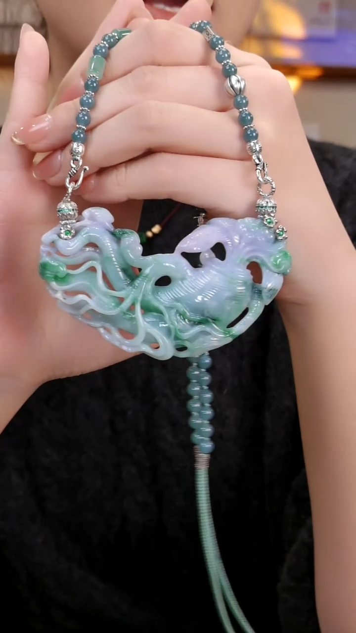 颈饰未镶嵌翡翠国风