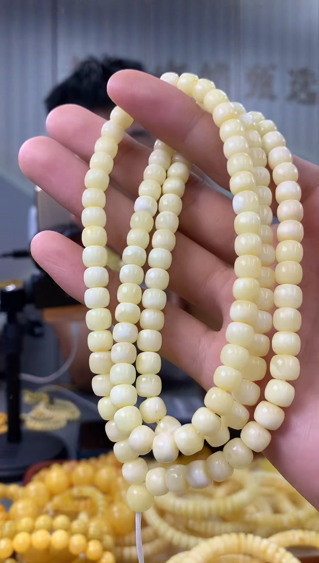 【闪购商品】琥珀裸石未镶嵌链子