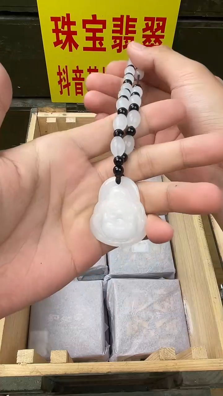 直播间精选手串一串