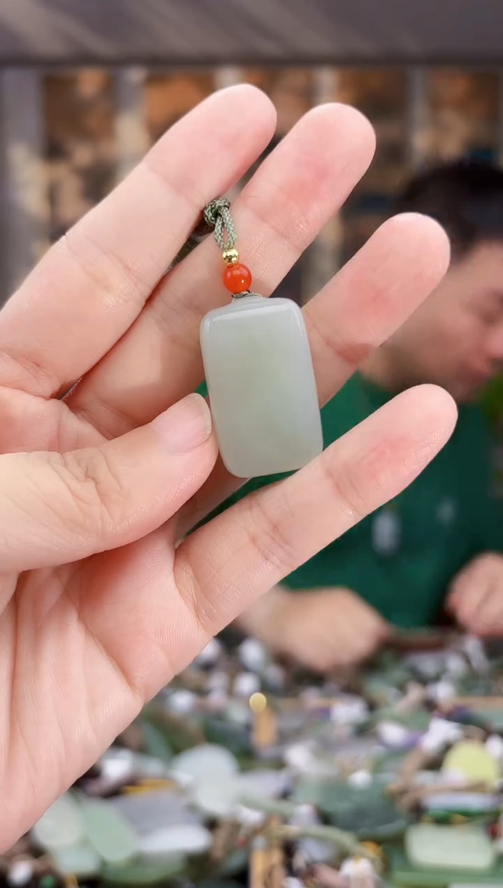 未镶嵌和田玉挂件拍一发一