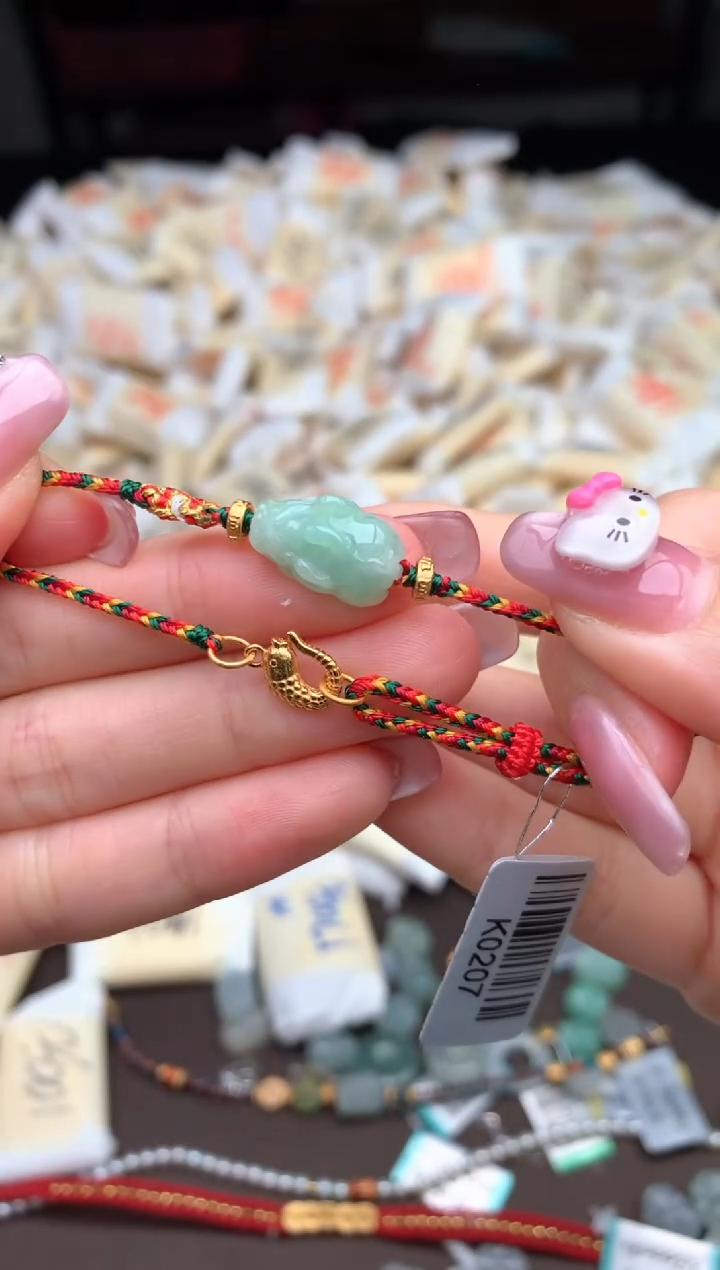 【闪购商品】翡翠手绳未镶嵌—