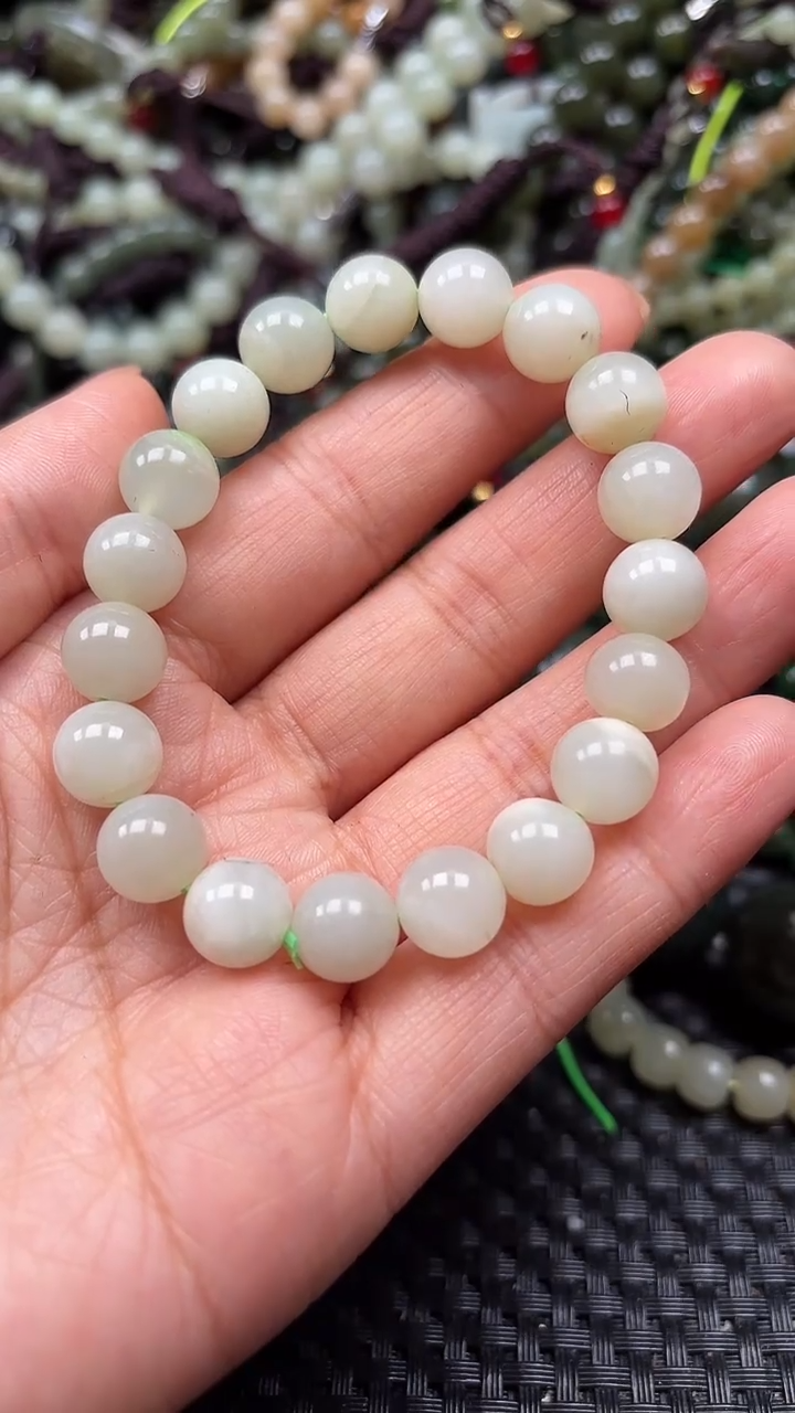 【闪购商品】和田玉颈饰未镶嵌.