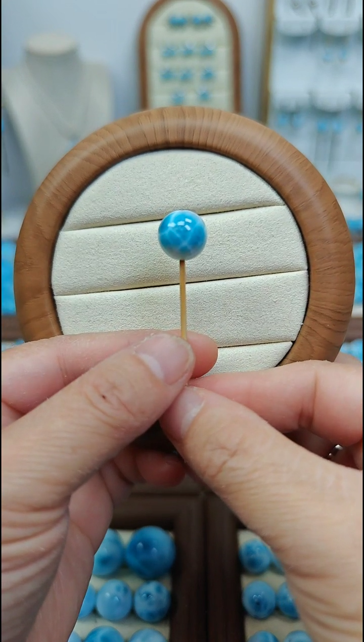未镶嵌针钠钙石（海纹石）珠宝半成品王**?多样性发一