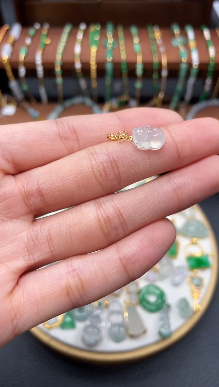 【闪购商品】翡翠吊坠(不含链)18K金镶嵌一个   JK301