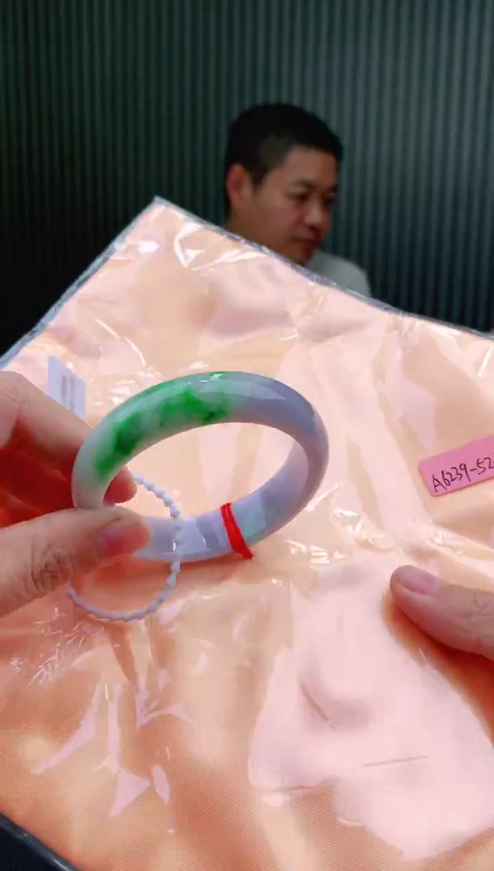 未镶嵌手镯翡翠52