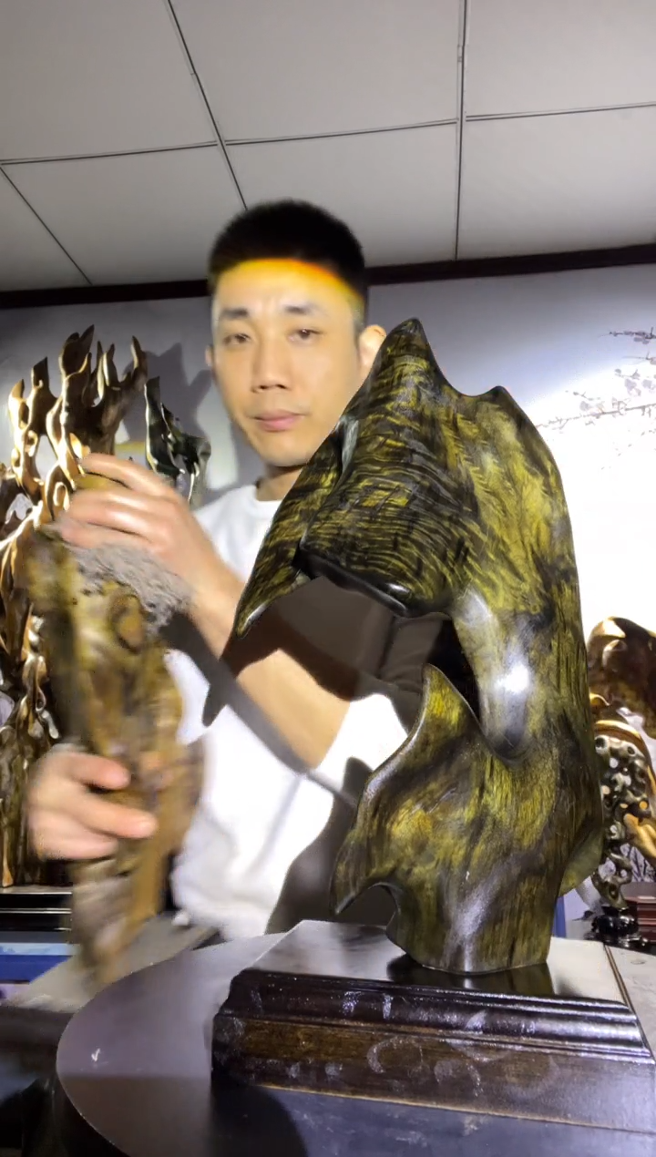 金丝楠木雕款兵***）金丝楠木工艺品摆件