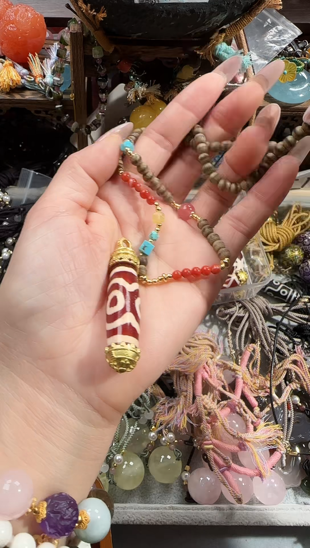 未镶嵌吊坠(赠链)玛瑙/玉髓546546654