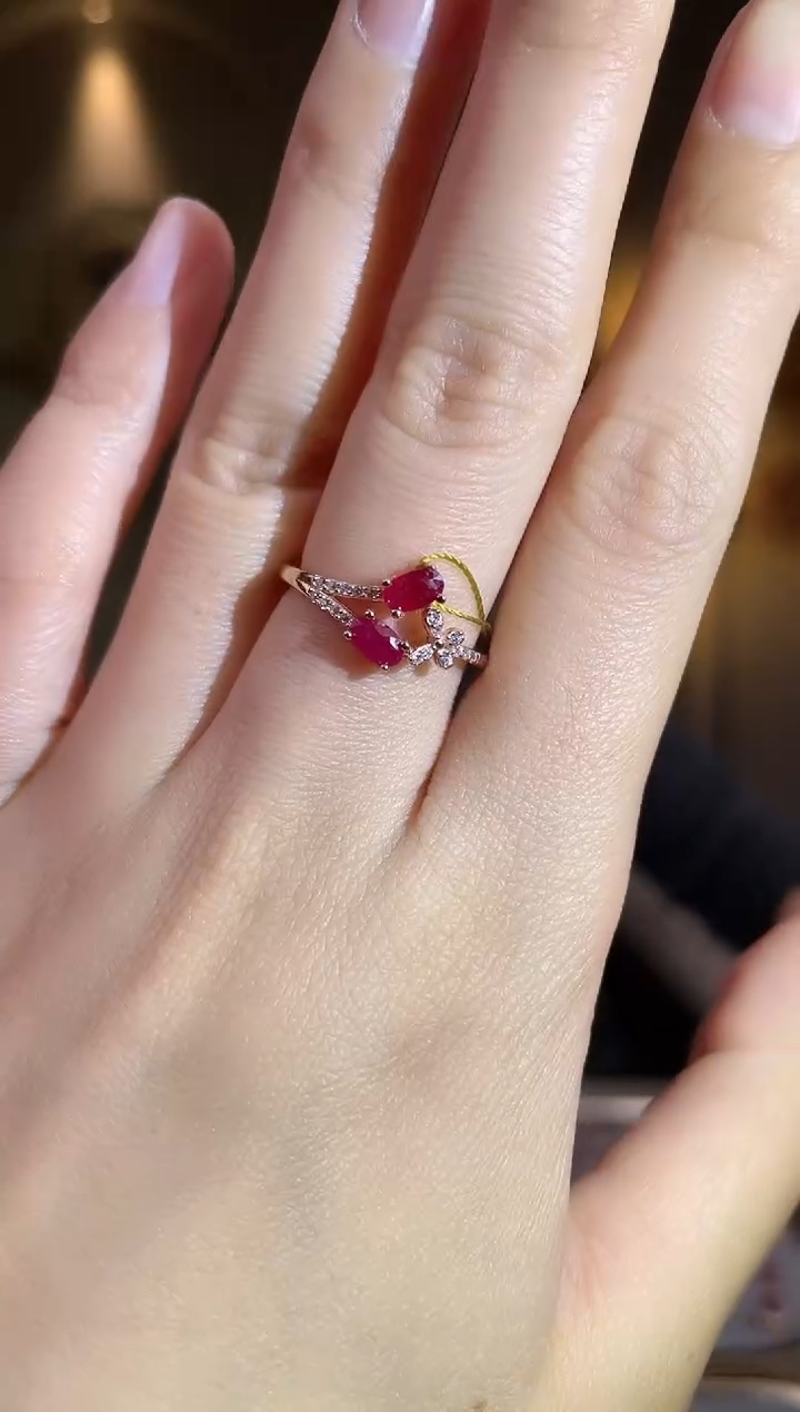 银S925镶嵌手饰红宝石手饰