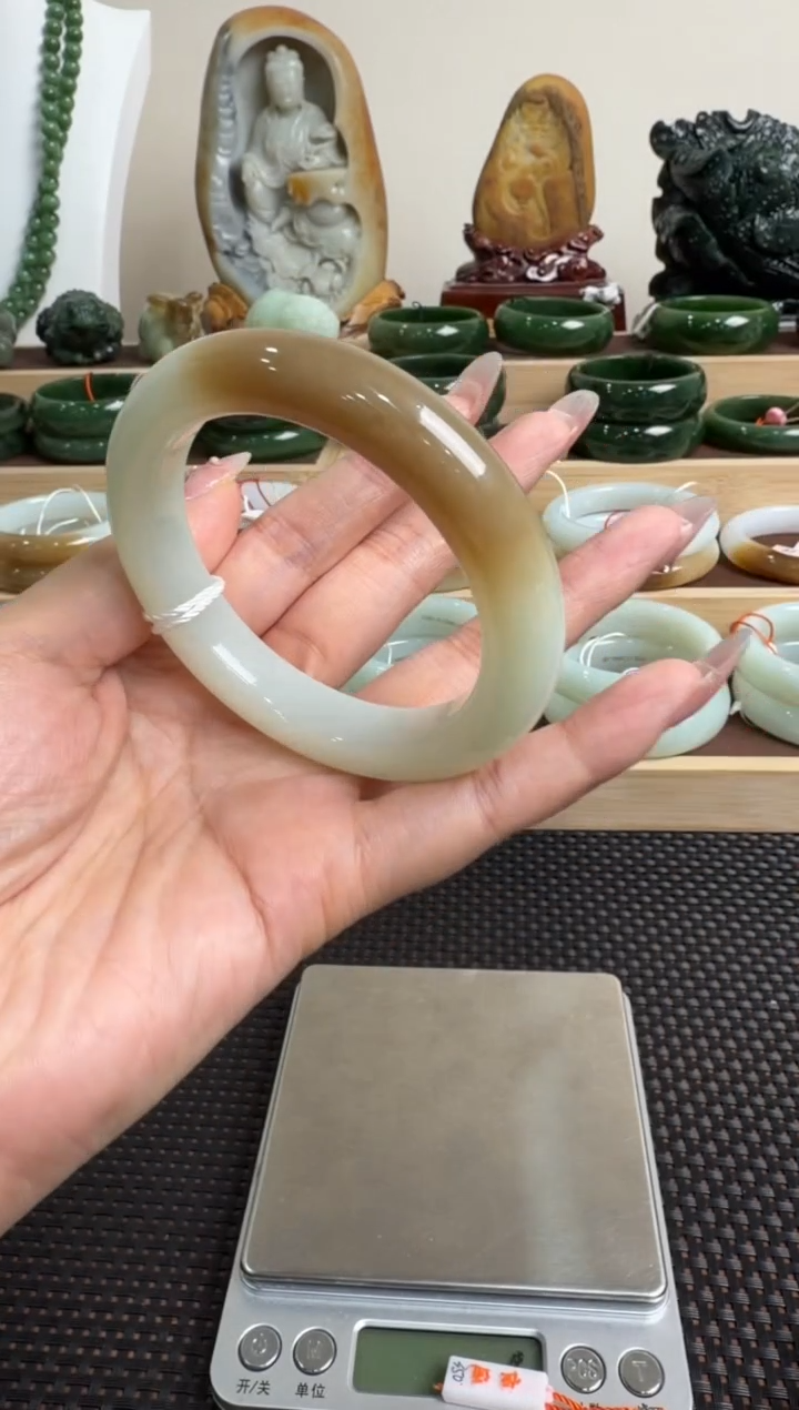 颈饰未镶嵌和田玉手镯57