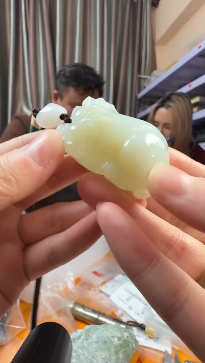 未镶嵌和田玉挂件WJS1228-124