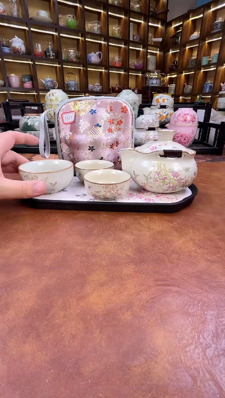 慕瓷窑桃花宝瓶+桃花盘