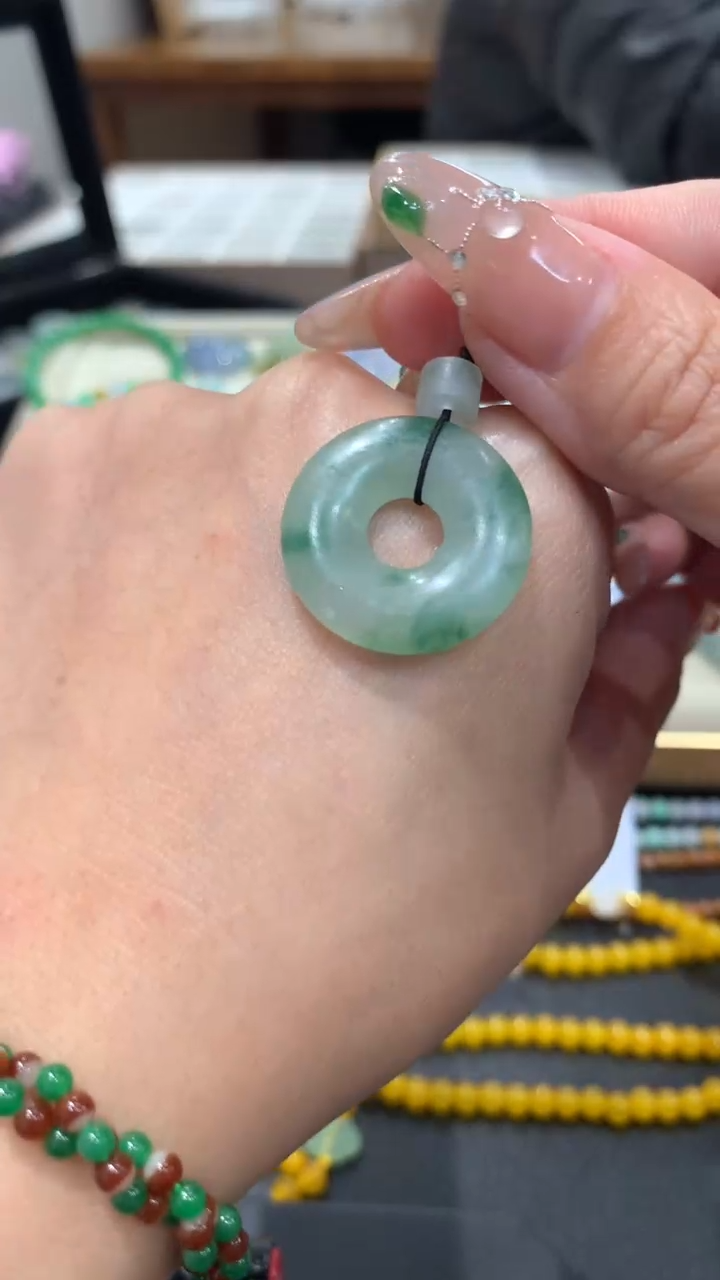 【闪购商品】定制翡翠未镶嵌翡翠