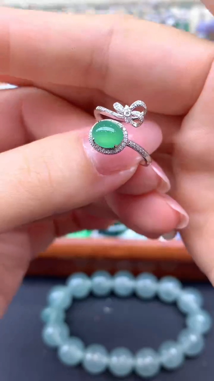 【闪购商品】翡翠戒指18K金镶嵌228-天然翡翠